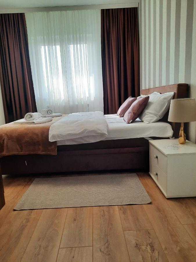 Divizija Lux Apartments Belgrád Kültér fotó