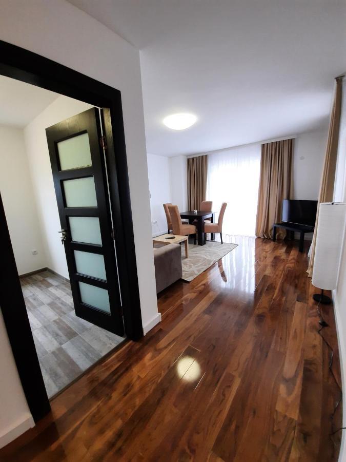 Divizija Lux Apartments Belgrád Kültér fotó