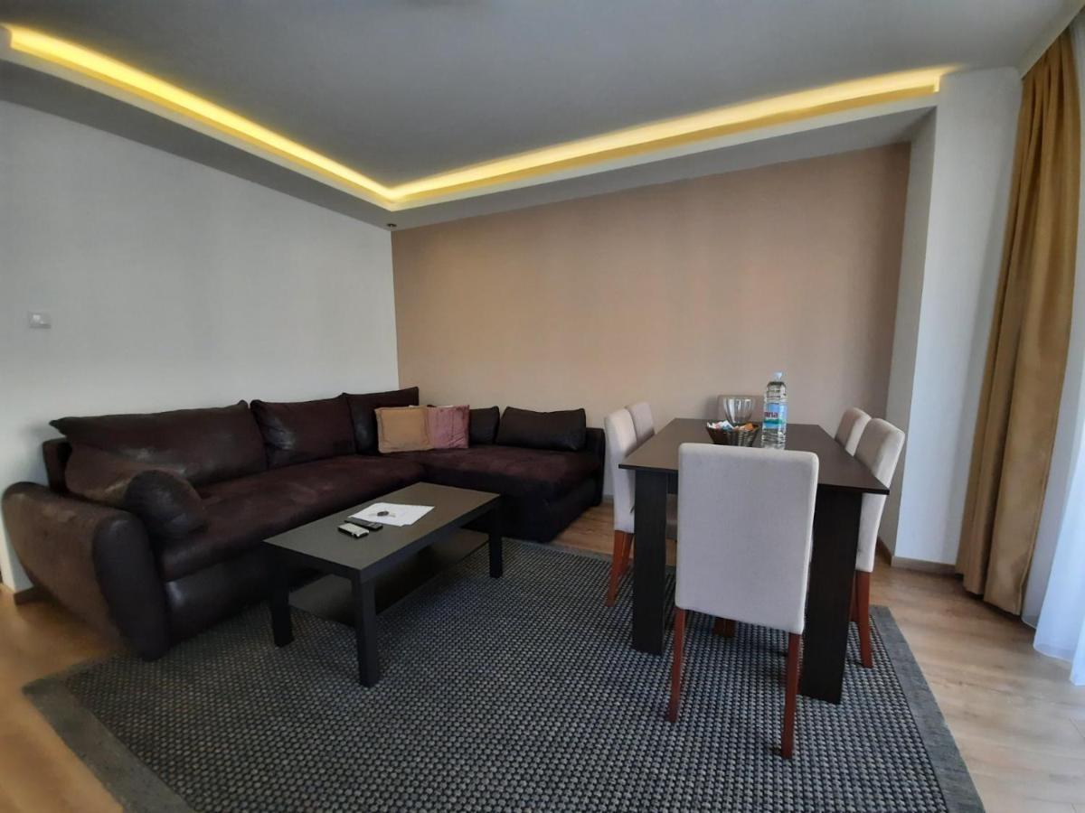 Divizija Lux Apartments Belgrád Kültér fotó