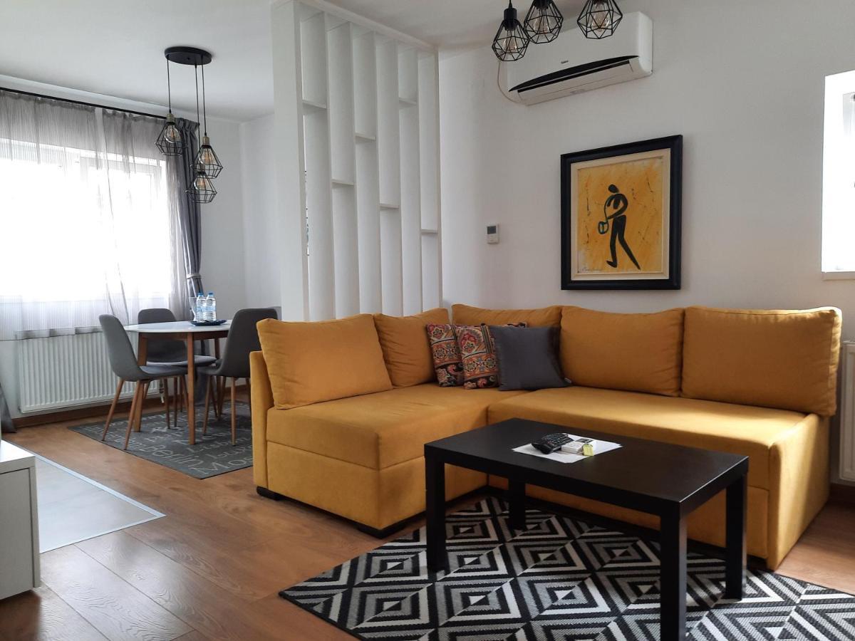 Divizija Lux Apartments Belgrád Szoba fotó