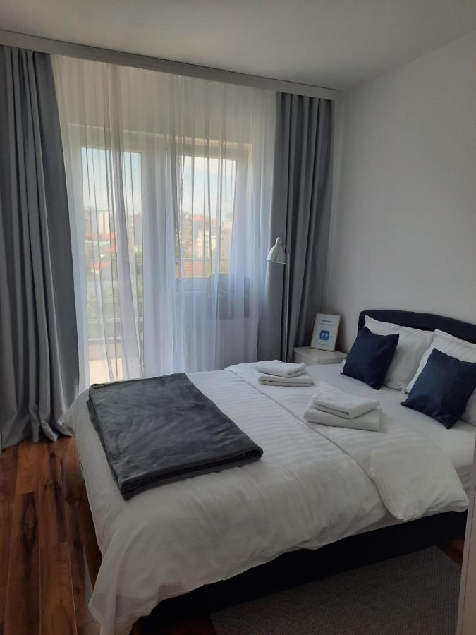 Divizija Lux Apartments Belgrád Kültér fotó